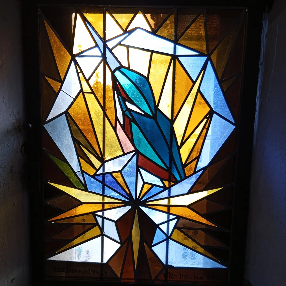 Witraż z zimorodkiem