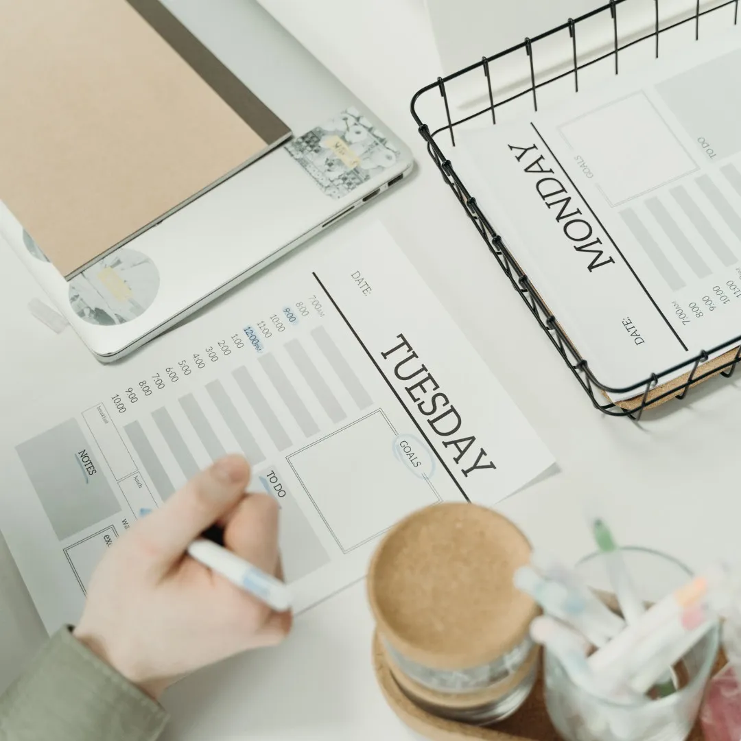 Kalendarz. Tutoring 'Edukacja domowa - Organizacja i Efektywność. Razem podbijemy świat wiedzy!